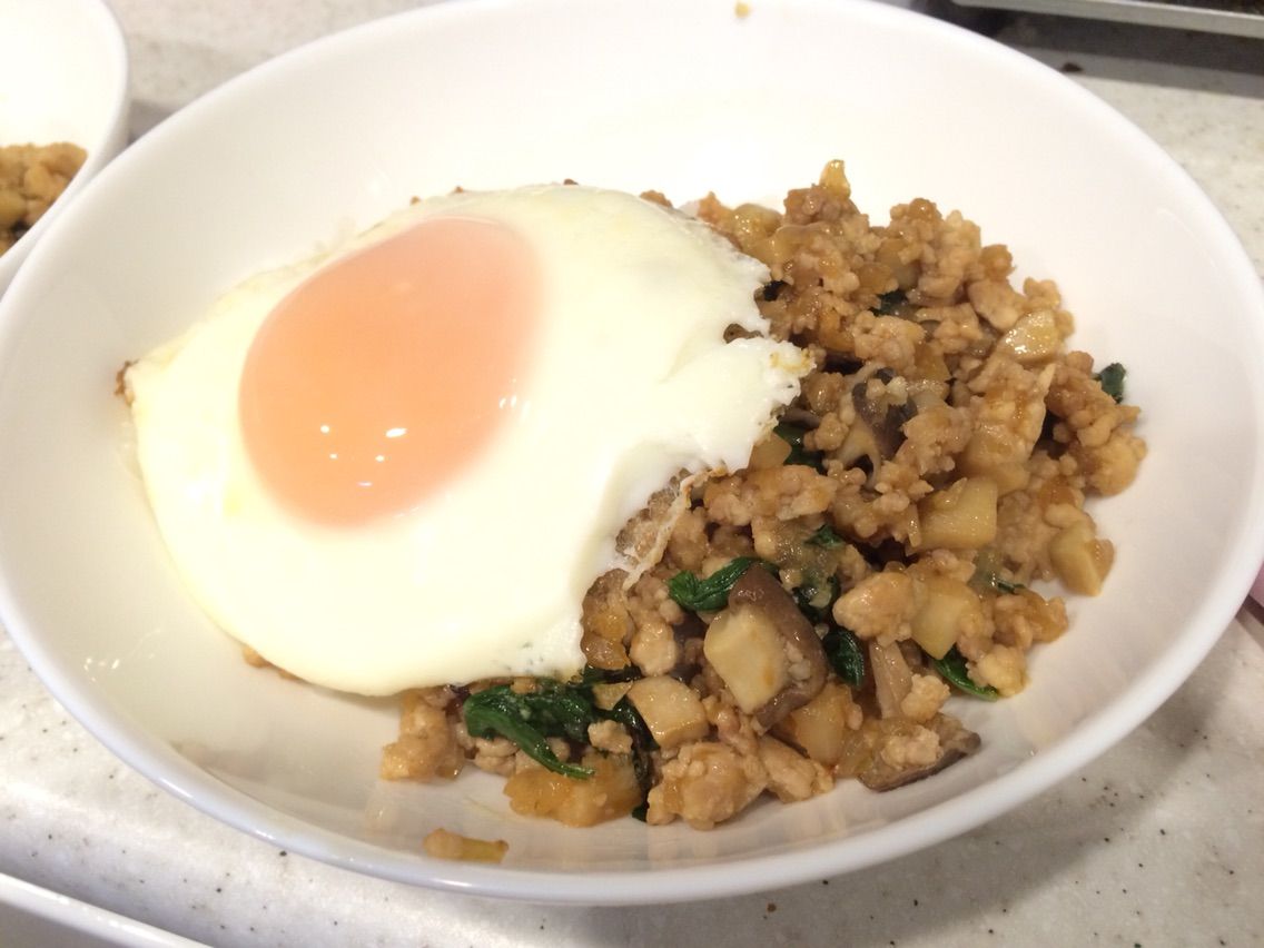 パプリカ抜きでガパオライスを作ってみた マロンとフランのお庭 パプリカ抜きでガパオライスを作ってみた マロンとフランのお庭