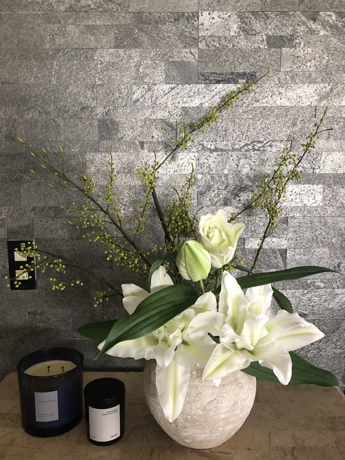 369AC9F1-F104-4E5E-8532-0331E767754A