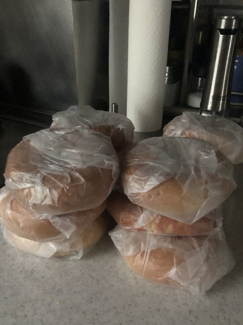 0BDEE6DD-3904-4825-AF4E-828CA91C2EBA