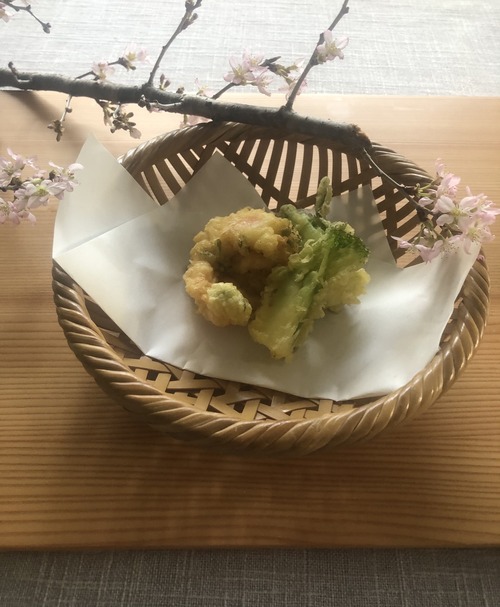 28CA412C-F0EF-45A9-ABD5-B555BF6F5F72