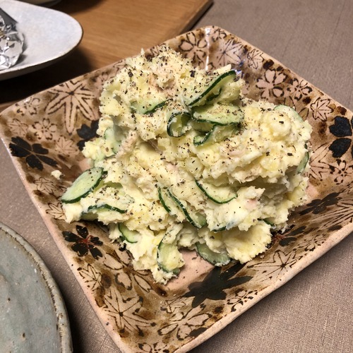 EAB3E68B-778B-4348-96FF-1E3C50FAB509