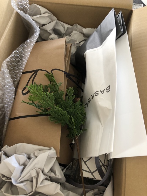 56A76E6B-7886-41AA-A9FC-00CA2DD4B586