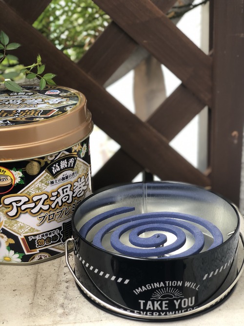 708A1D42-019B-4CD5-A51B-F8A914E8C87B