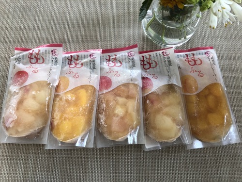 61B18EF9-7D50-40AF-B1E9-207056AC7B5F