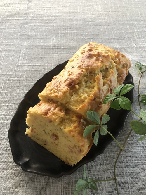 BBD9DB16-91C7-4DE5-88C6-A79071476A87