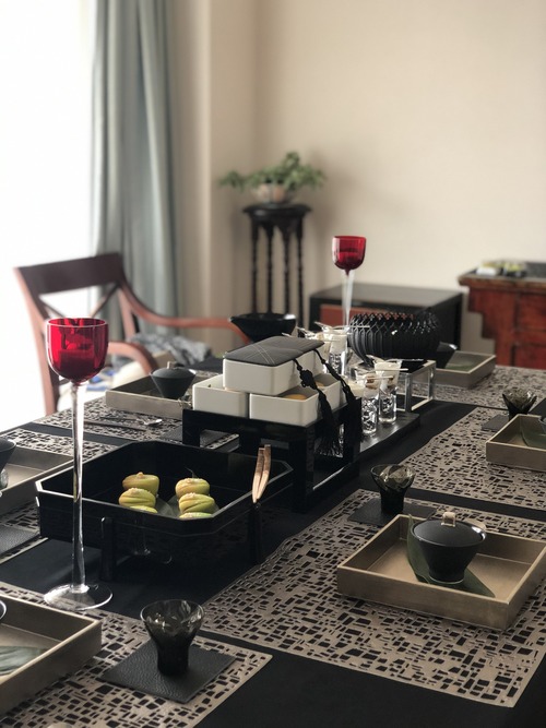 A1D193D4-1059-40B3-AF98-3B3722D8ADEE