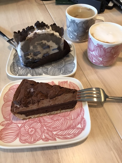 DC8C7322-9309-46EB-A5E1-445CBF4FE168