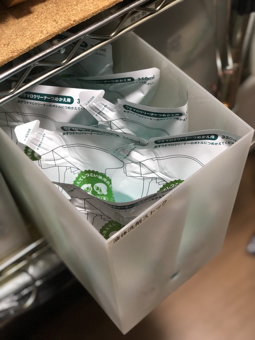 6FAC7C30-4975-49DB-8792-1348780D74F9