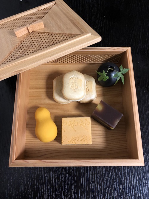 DDA7471B-0D62-45CF-833C-E2E55A7DC409