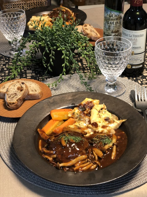 E8EDFFAF-7299-4241-8074-447EC0AFCF4F