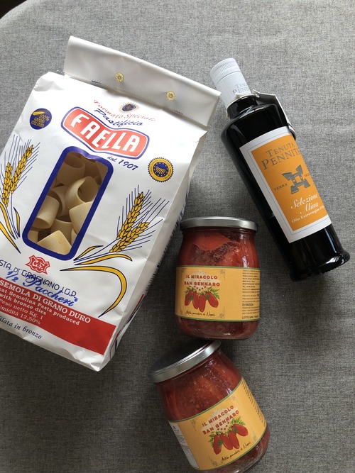 98571294-96DD-484E-83F9-ACF2549E185A