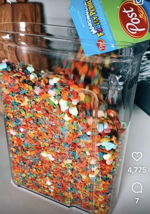 AFA138E2-9B2F-4E81-BC39-C4F5994557A4