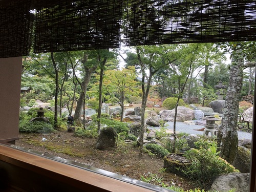 B9CEB622-1A74-4487-B329-0824A19B8AA1