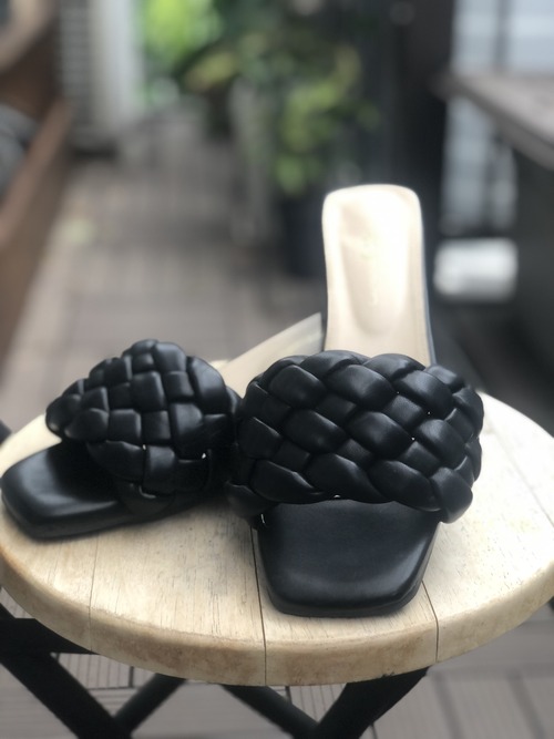 30DEB9F6-2943-47E7-B4D8-49AB6B37505E