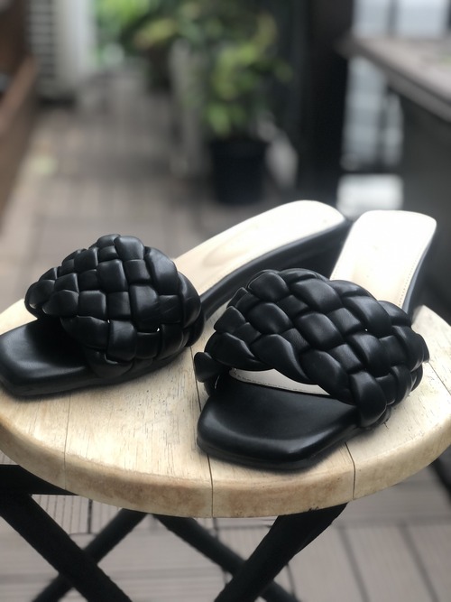 00E12F82-3463-4221-AEAA-8332F972CD3A