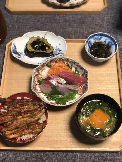 142A4EF6-ECF5-469C-90E4-71D4EFA6C485