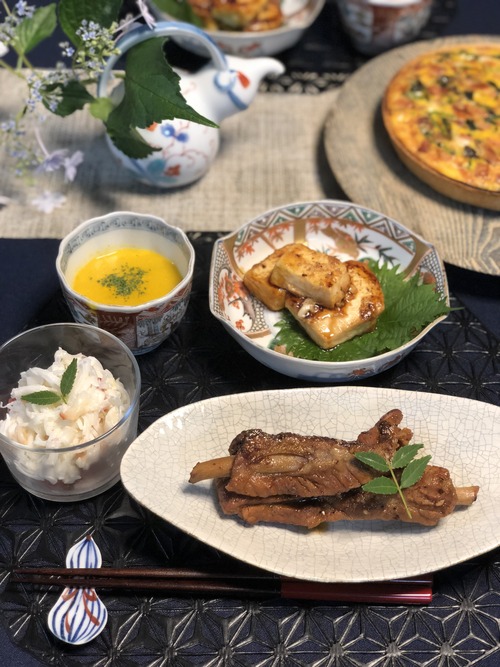 FC0FE71F-0D7E-4EF7-BBE4-771725E0DC5C