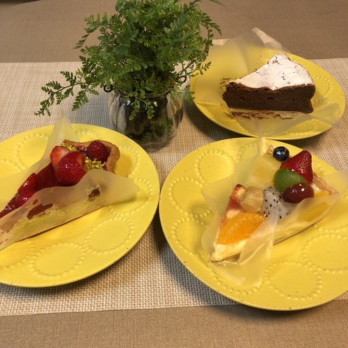 0BF122A4-7758-4794-A72E-B3A832879DC9