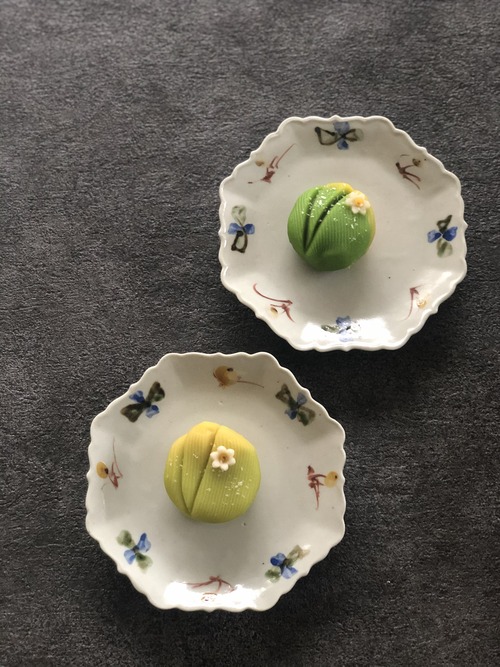 37B66011-3401-4DC4-BE9B-93C6E847F242