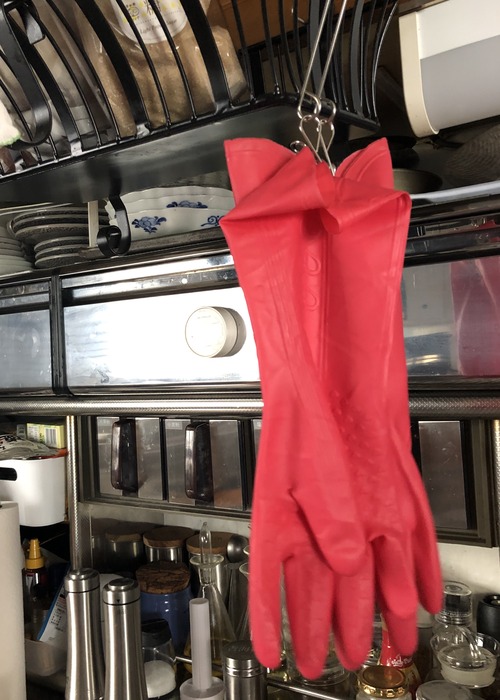 9B18B8F8-3A9C-4E06-854F-90D9E8EC3FDD