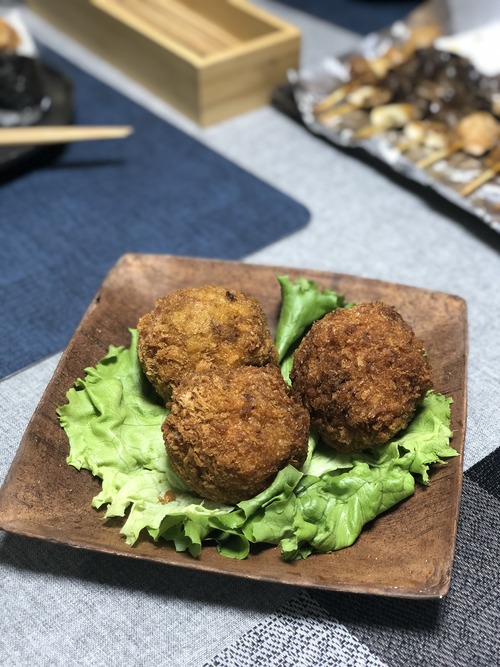 B8CDEC3B-9008-4746-ABF5-BFA45288E176