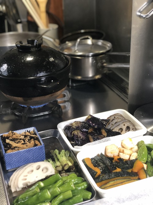 28FDD5B9-3956-42FD-93D2-4AEA96D4465E