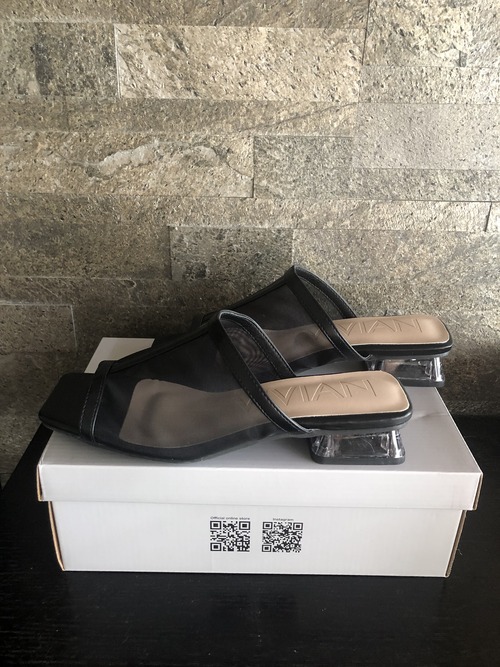 E81662E5-145E-4FB1-8CD0-3B7C8989B81F