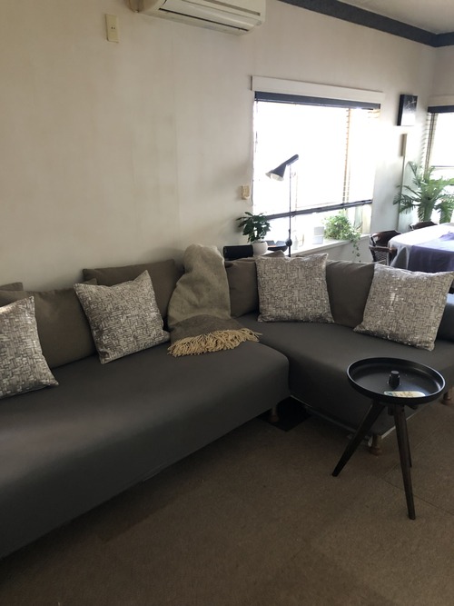 CB565213-F0BA-4E4C-82BC-48DA1993B3D8