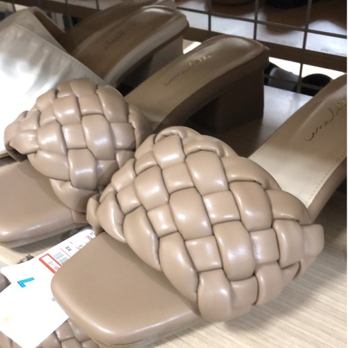 B85AE4BD-C816-4F2F-AF85-4F1272669943