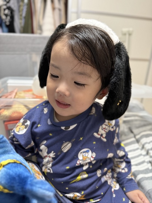 7CB9C2F3-0E12-46DA-AC81-6B3E94FE8342