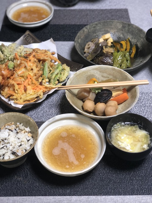 5D0A04A4-F370-4DCC-8EDC-9A0EF03C3FE8