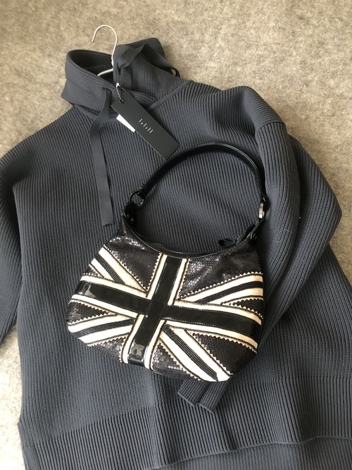 1B331951-6B04-4582-82CE-1497B9D5DC78