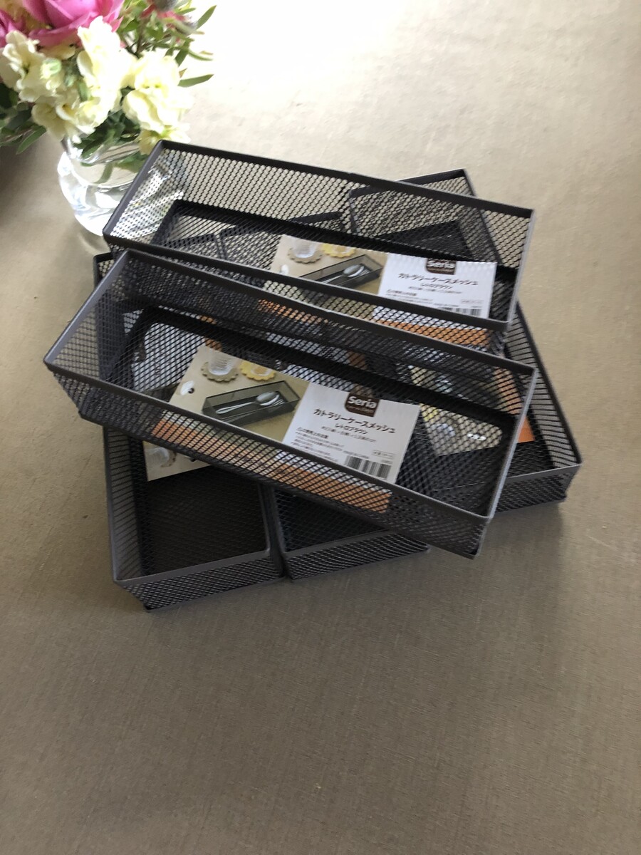収納グッズ 使いまくっていた無印からセリアへ変更したもの シンプルに憧れて Powered By ライブドアブログ