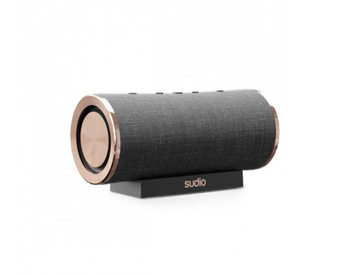 FB1F4543-E889-413D-BAC3-4DF800F6FA66