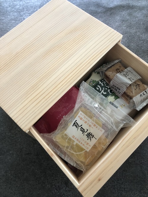 4B6FF28B-1942-45C8-AB06-03D68634F110