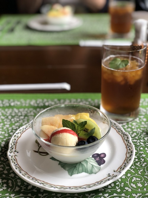 80F2AA01-2E5F-4E4C-BDAE-115012F5AD2C