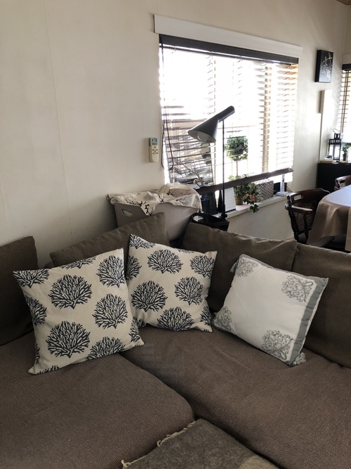 EDA72D52-E589-4BBA-95DA-75D9BE85E341