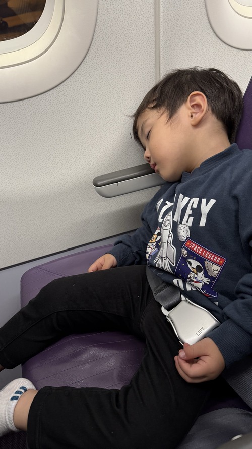 B93D27BD-6140-401B-AA94-02F07F57107B