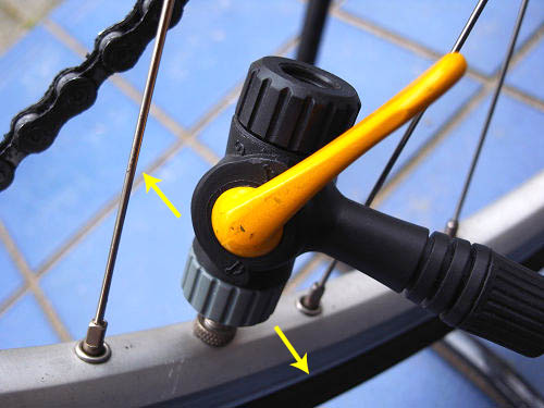 自転車 空気 うまく 入ら ない