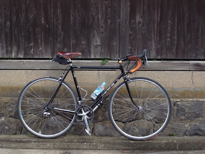 ブルックスに付け替えて・・と。 : 中年martyの自転車日記