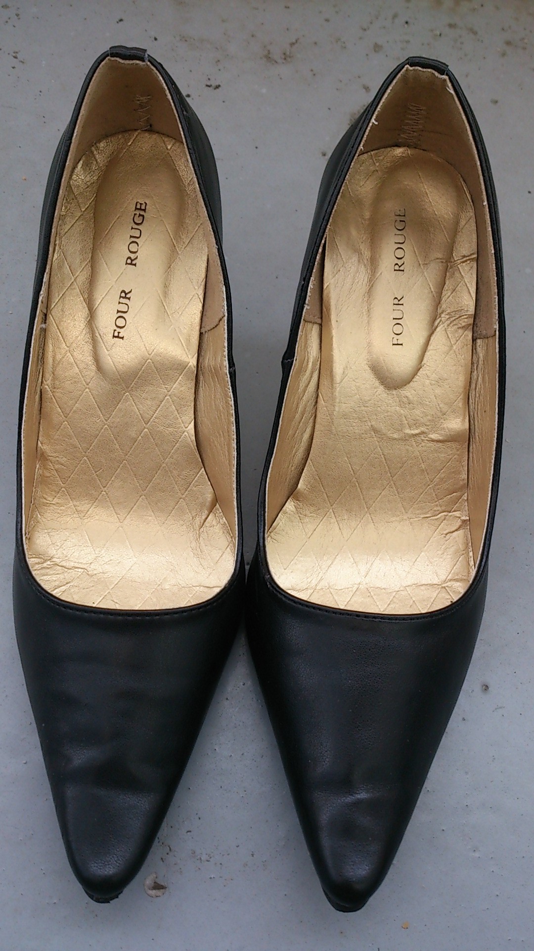 生保レディの営業ハイヒール２ 清楚な靴日記