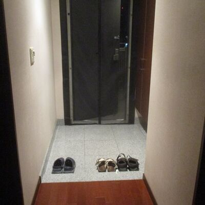 こんな時間に