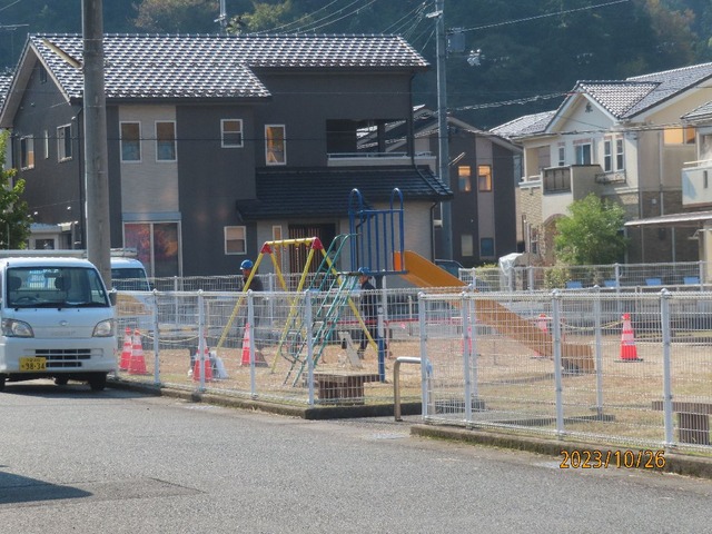 公園ブランコ補修