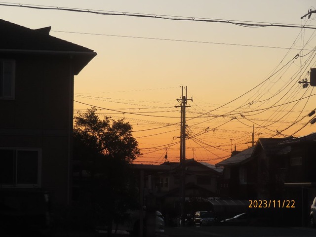 今日も夕焼け