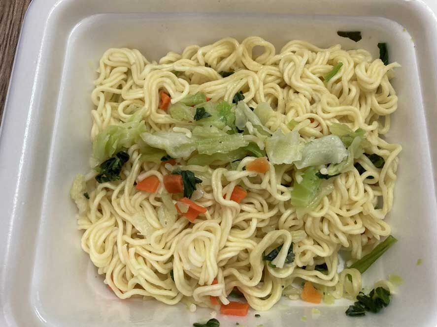 明星】うれしい低糖焼そば ロカボNOODLES 野菜たっぷりソース焼きそば : いつだって8分目 明星】うれしい低糖焼そば ロカボNOODLES 野菜たっぷりソース焼きそば : いつだって8分目