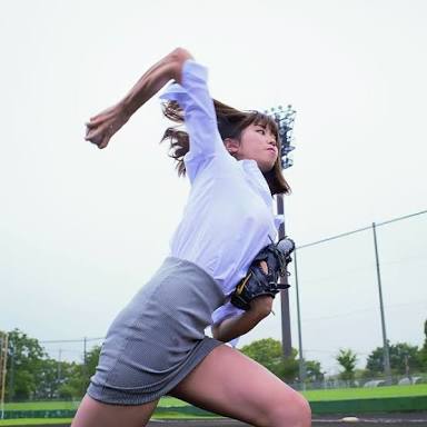 悲報 稲村亜美より速い球を投げる女子小学生現る まるがめんの野球をまとめてみた