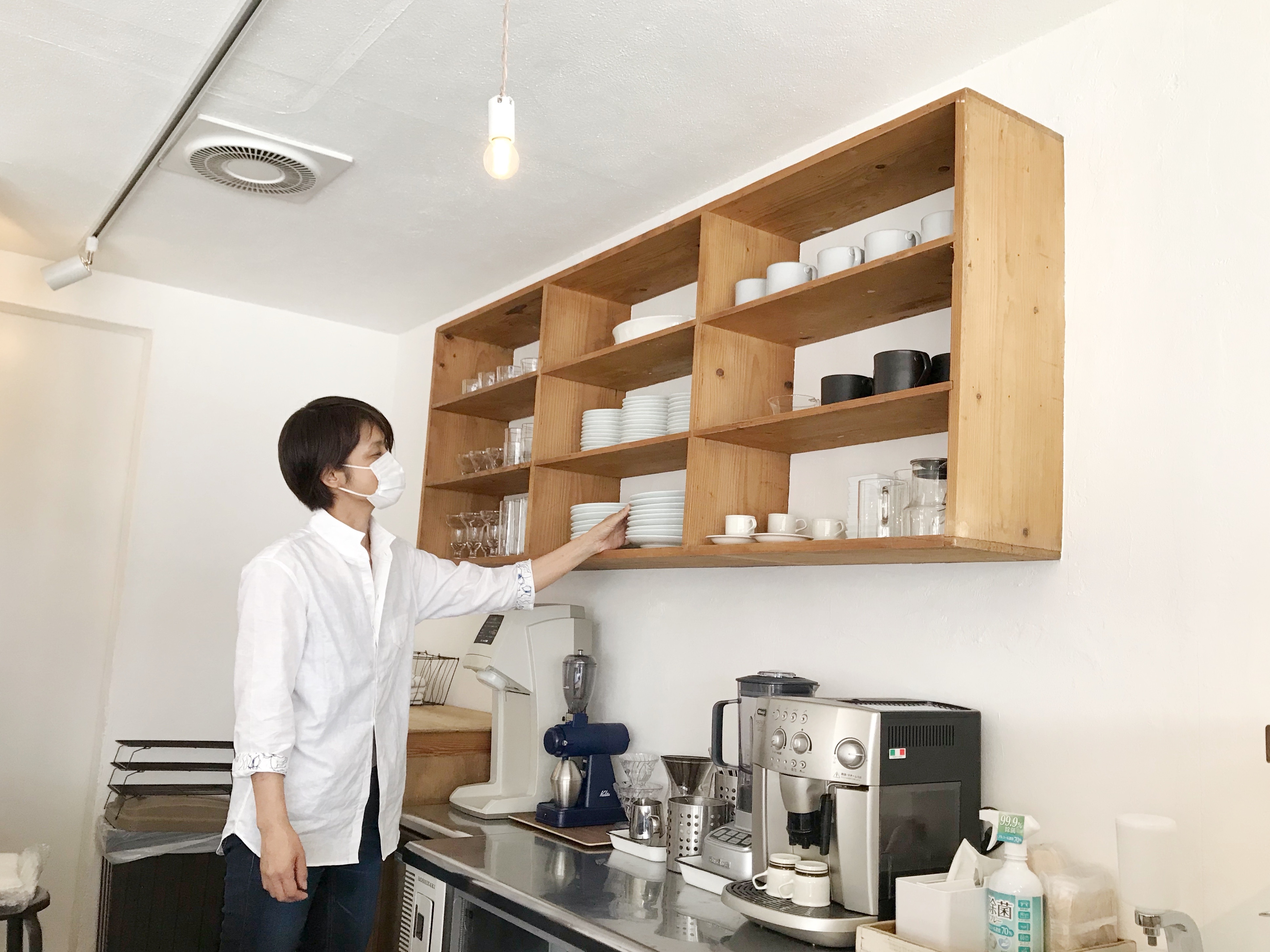 開店情報 オープン前の店内を見せてもらいました 安佐南区の緑井駅近くに Arcoilis アルコイリス というカフェができるみたい 7月29日オープン予定 まるごとgo 広島市安佐南区 安佐北区あたりの地域情熱ブログ 開店情報 オープン前の店内を見せてもらいました 安佐南区の緑井駅近くに Arcoilis アルコイリス というカフェができるみたい 7月29日オープン予定 まるごとgo 広島市安佐南区 安佐北区あたりの地域情熱ブログ