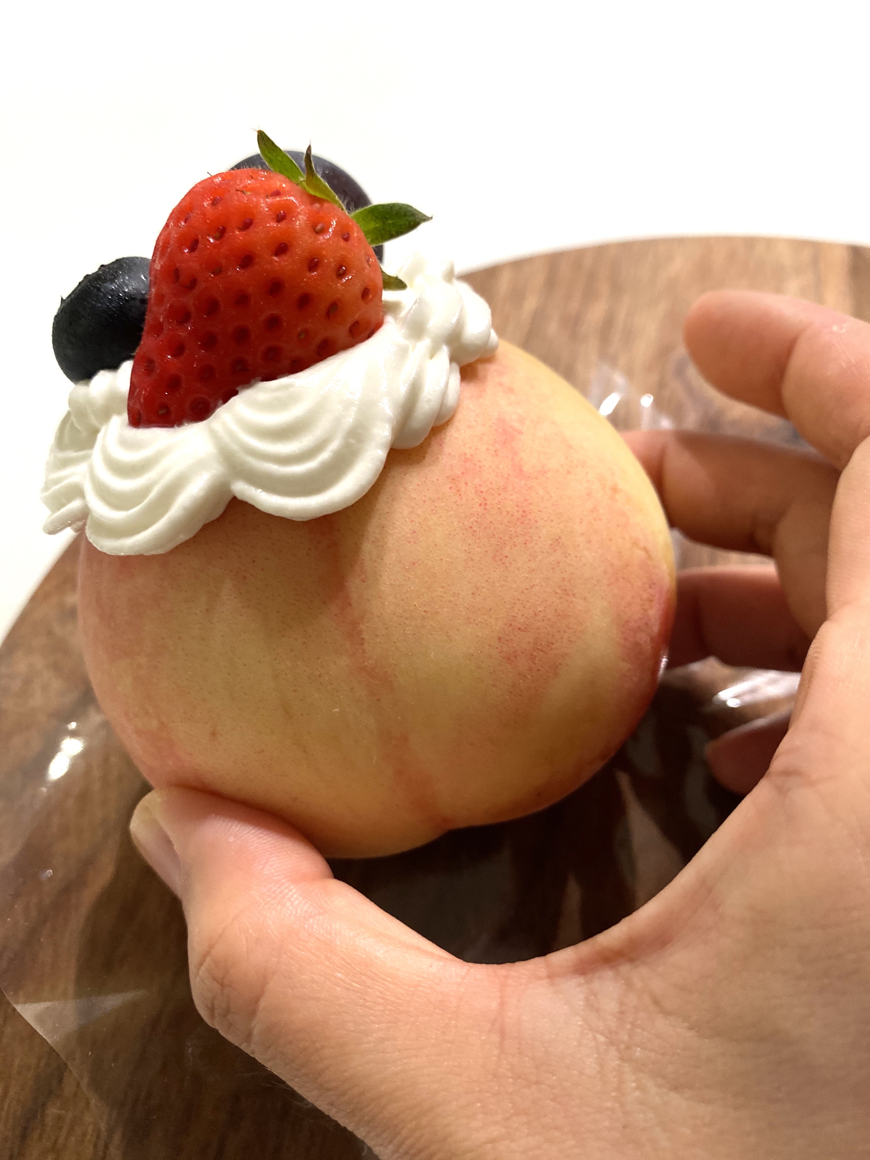 安佐南区山本にあるケーキ屋さん クレマスイーツ の期間限定ケーキ まるごとピーチ を買って食べてみた まるごとgo 広島市安佐南区 安佐北区あたりの地域情熱ブログ