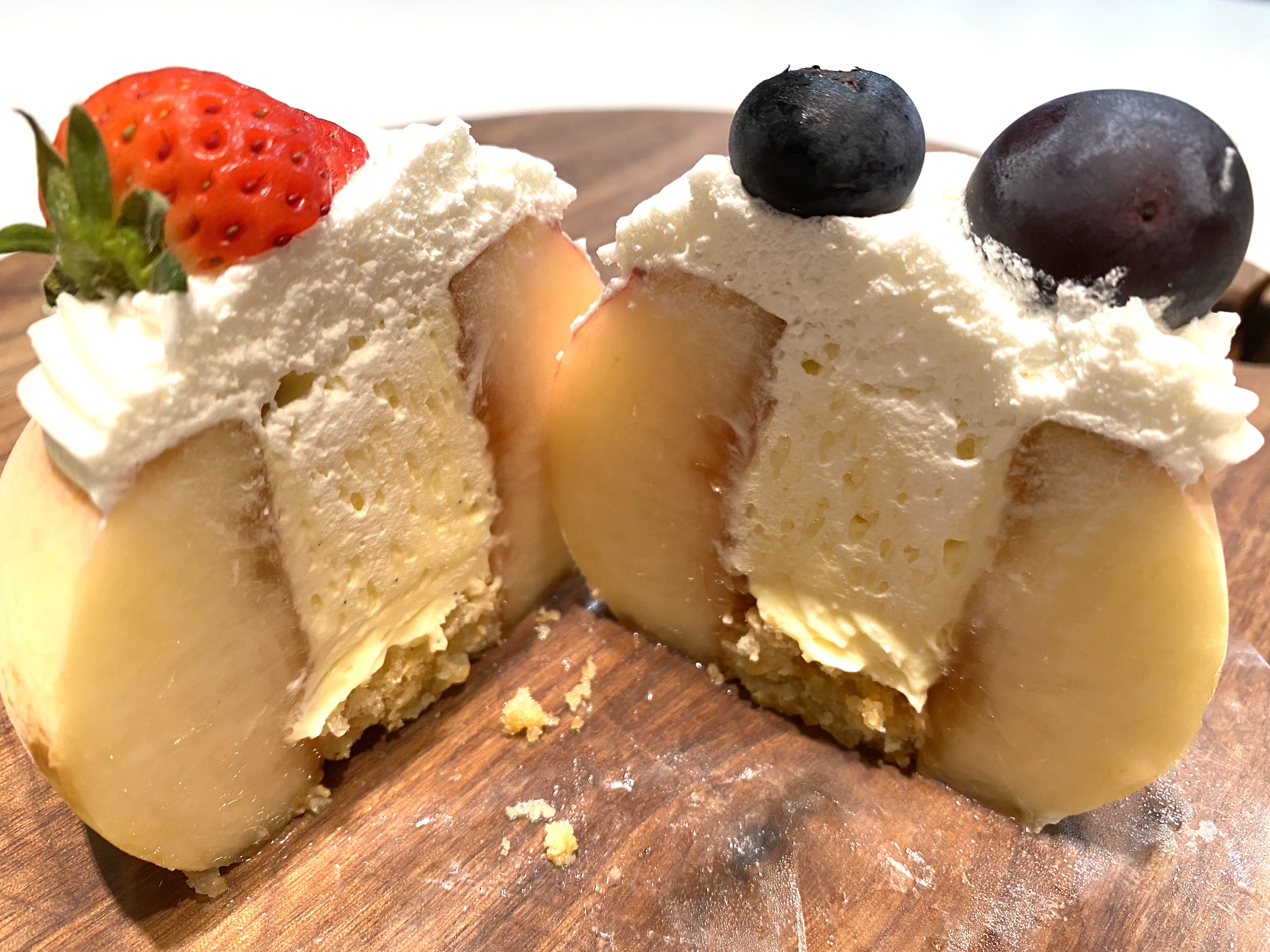 安佐南区山本にあるケーキ屋さん クレマスイーツ の期間限定ケーキ まるごとピーチ を買って食べてみた まるごとgo 広島市安佐南区 安佐北区あたりの地域情熱ブログ