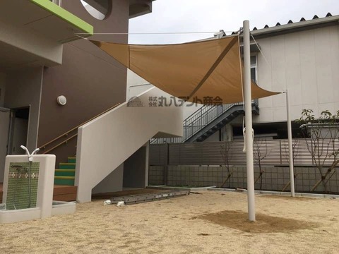 保育園テント